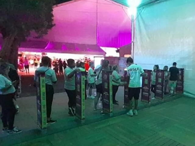Portais de entrada do evento